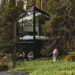 Magical Pond Nature Igloos Rezort