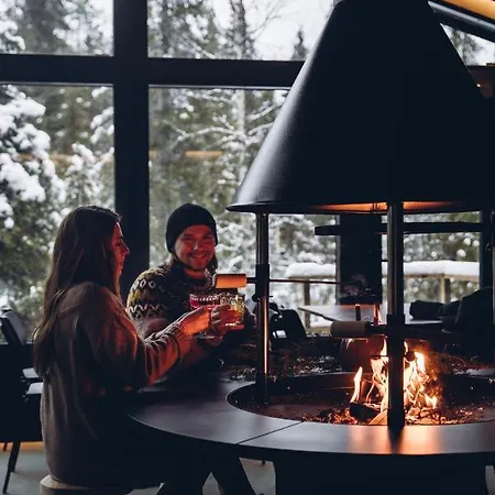 Magical Pond Nature Igloos Ruka