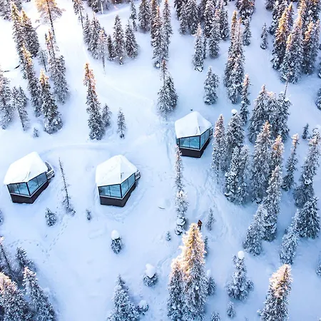 Magical Pond Nature Igloos Ruka