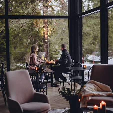 Resort Magical Pond Nature Igloos Ruka