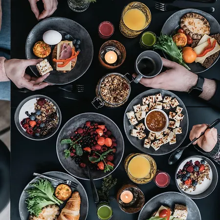 Resort Magical Pond Nature Igloos Ruka