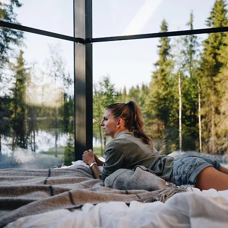 Resort Magical Pond Nature Igloos Ruka