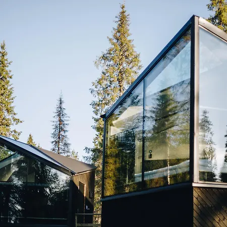 Üdülőközpont Magical Pond Nature Igloos Ruka