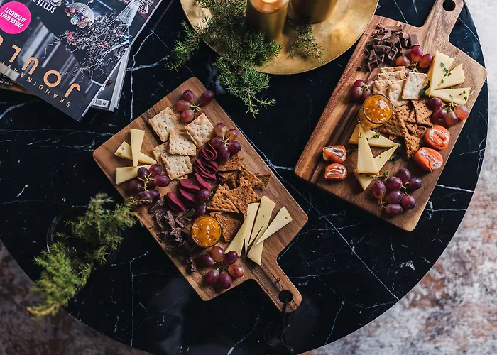 Resort Magical Pond Nature Igloos Ruka