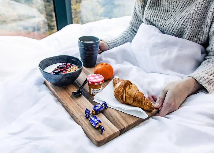 Resort Magical Pond Nature Igloos