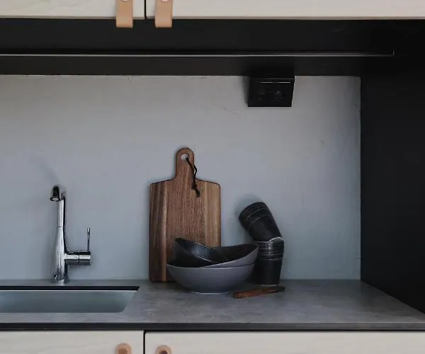 Magical Pond Nature Igloos 3* روكا